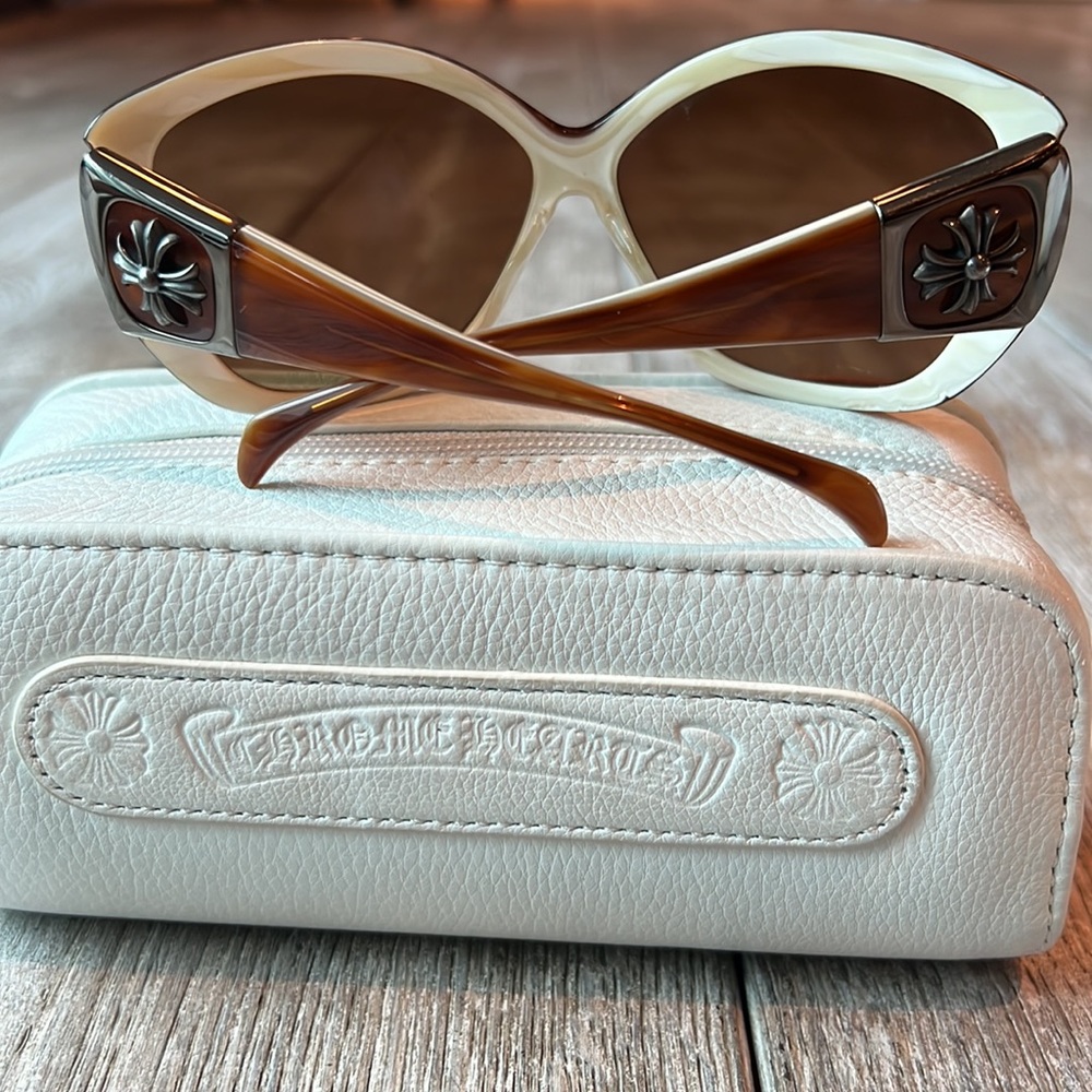 CHROME HEARTS ‘Run Yet?’ Sunglasses - Picture 3 of 9